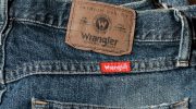 Wrangler — главный магазин для ценителей оригинальных узоров и ковбойской эстетики