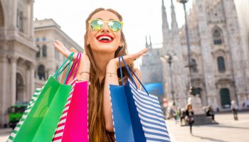 Большой дайджест выгодных покупок: скидки и новинки в магазинах США и Европы