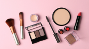 Топ-5 зарубежных магазинов, где можно выгодно купить косметику в 2026 году. Изящество от Lookfantastic и большой выбор от Douglas